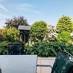 Easy Living 公寓 泰特南